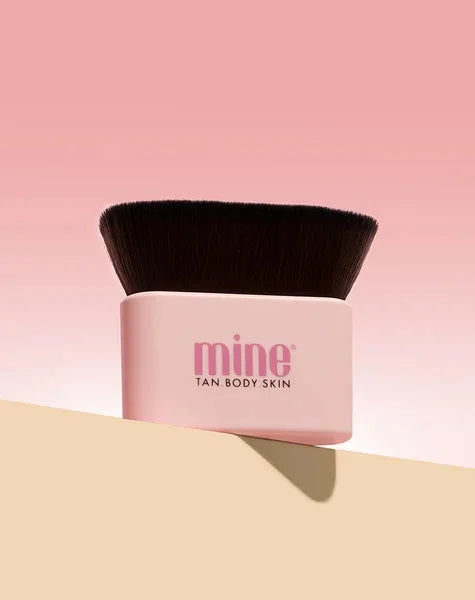 Mine Tan Bronze On Blending Brush