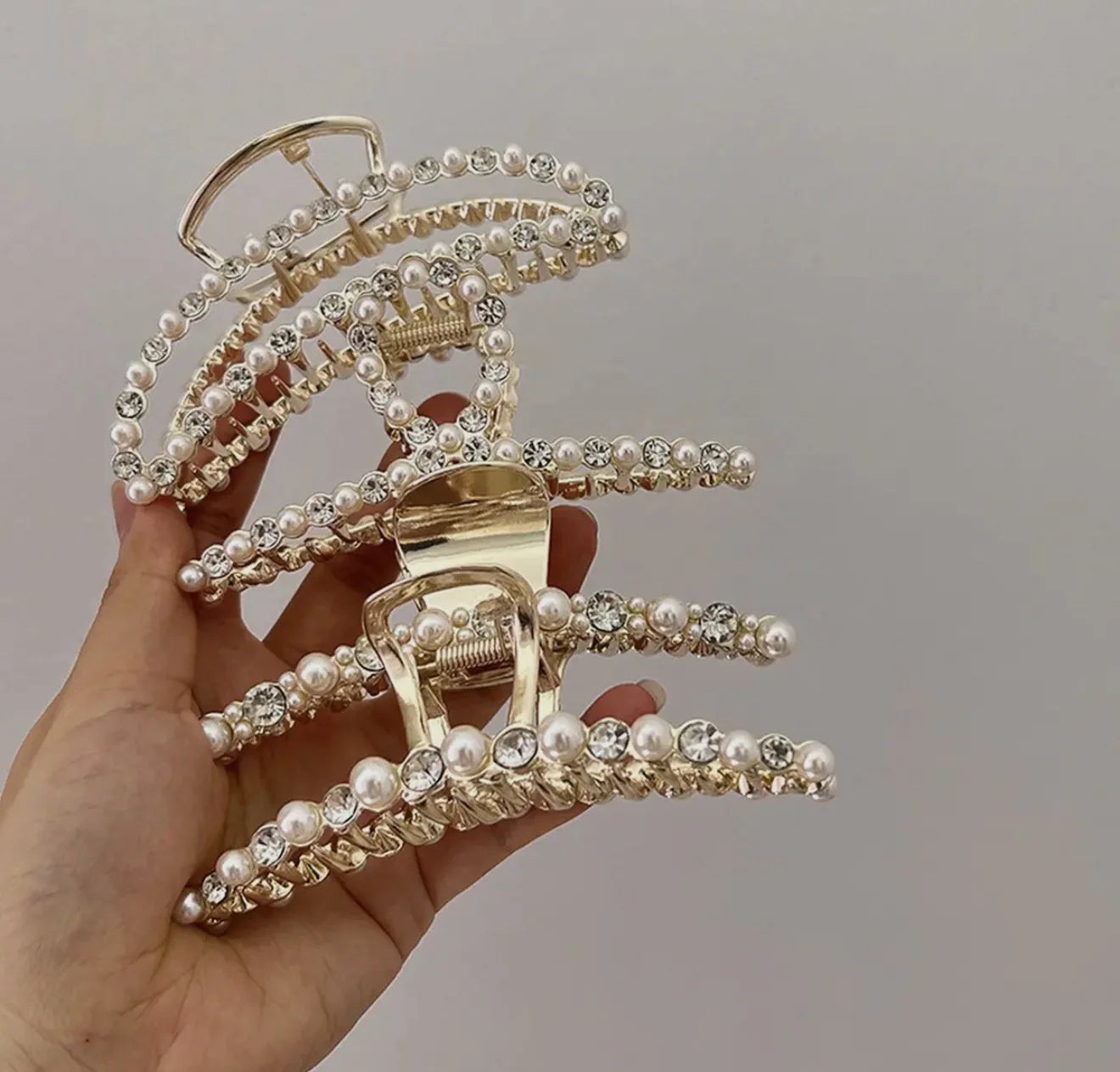 Accity French Pearl Claw