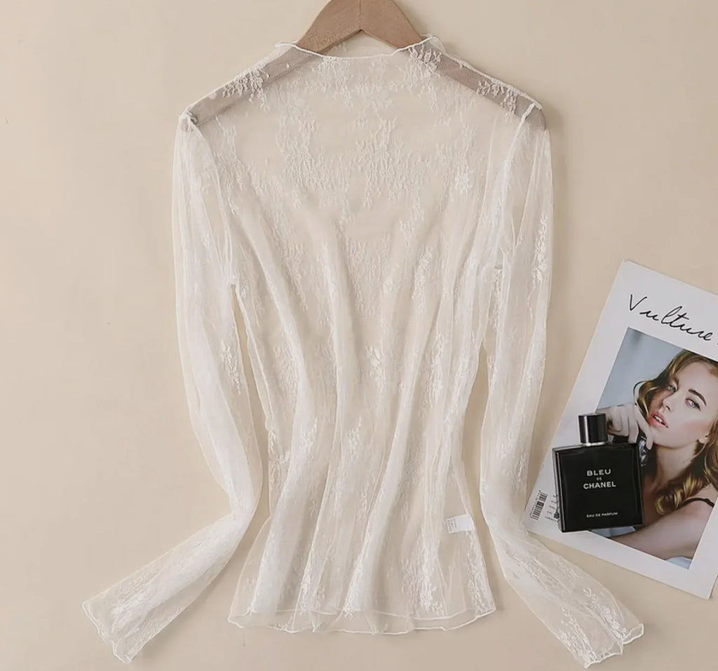 Accity Snow Lori Lace Top
