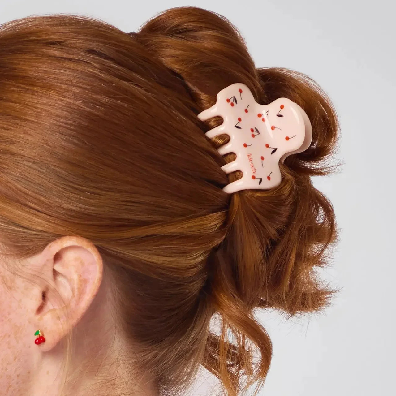 Kitsch Cherry Medium Cloud Clip